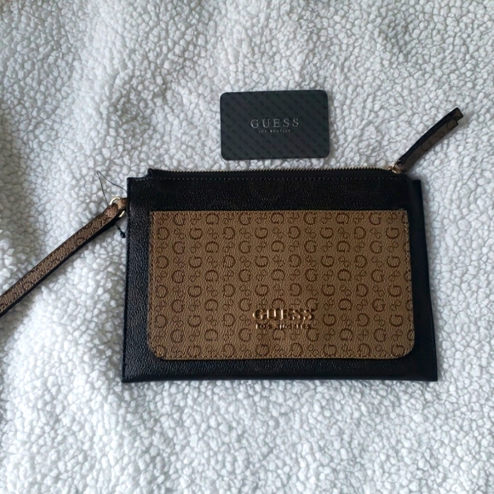 Brand new Guess wristlet